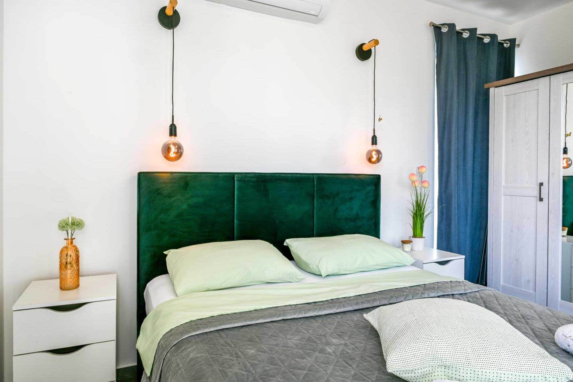 Lu Apartment